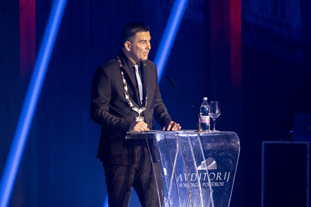 Obcˇinski praznik Piran, Malo drugacˇe-6